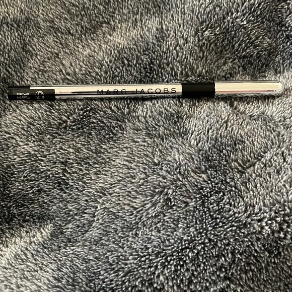 Marc Jacobs 42 Blacquer Highliner Gel Eye Crayon - Picture 7 of 7